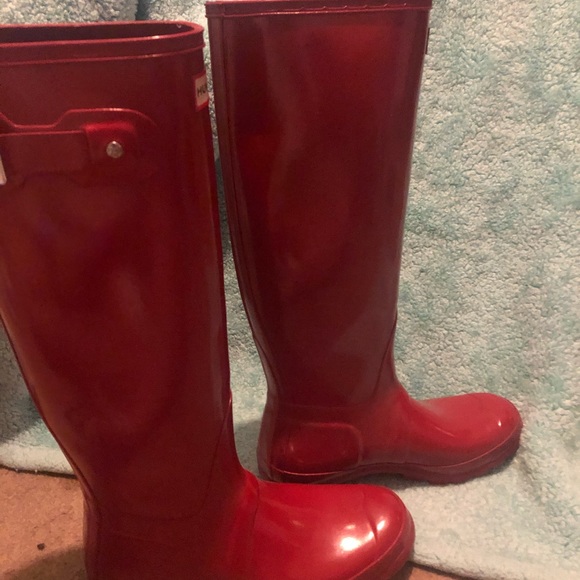 Red Hunters - Picture 4 of 5